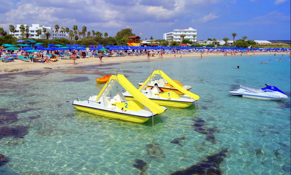  Makronissos beach Ayia Napa 